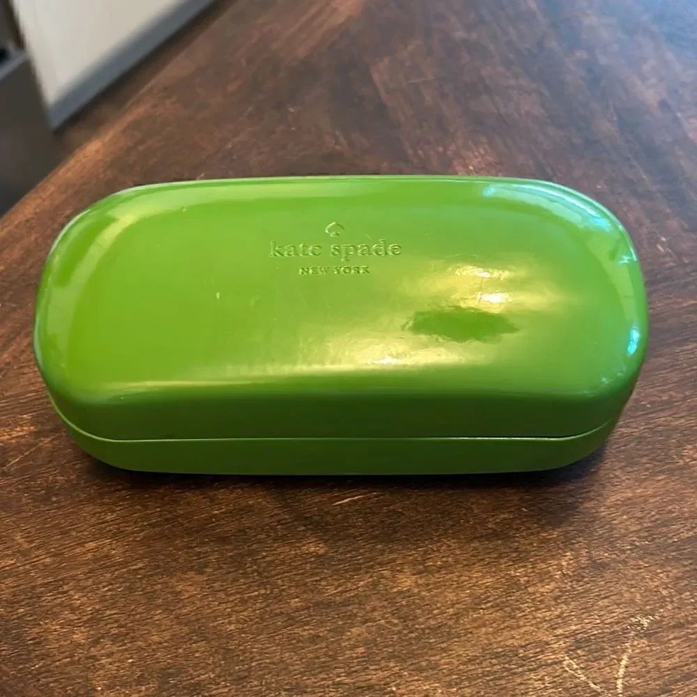 Kate spade green sunglasses case